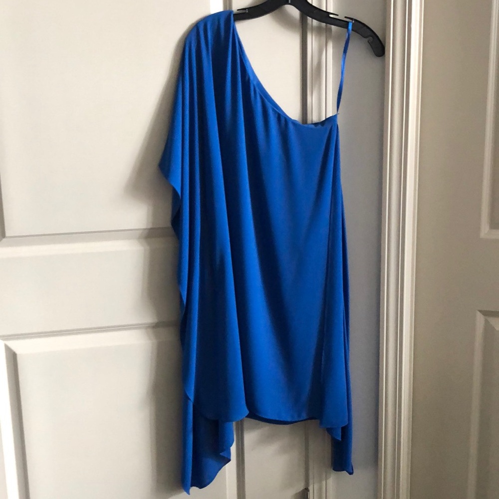 Flowy BCBG Dress